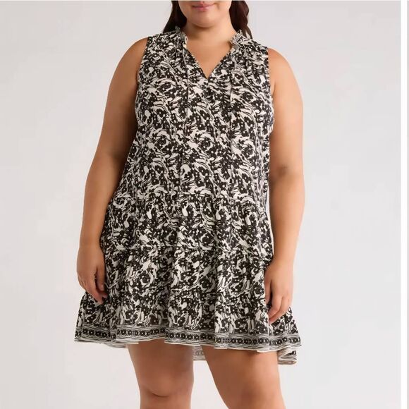 Max Studio Dresses & Skirts - NWT Max Studio Plus Size 2X 20W Floral Tiered Sleeveless Dress in Ivory/Black